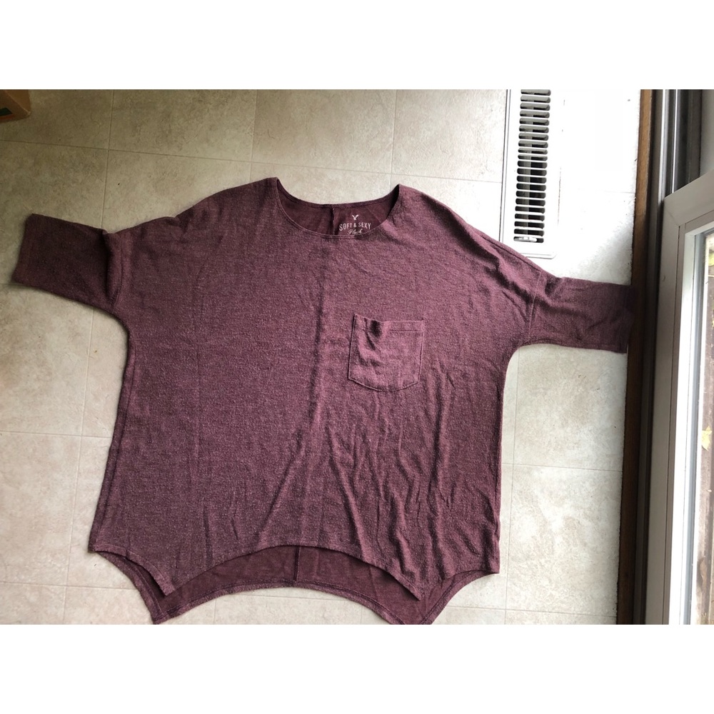 Handkerchief hem, plush T-shirt American Eagle—M
